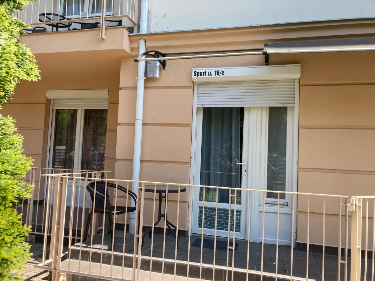Studion1 Hajdúszoboszló Exterior foto